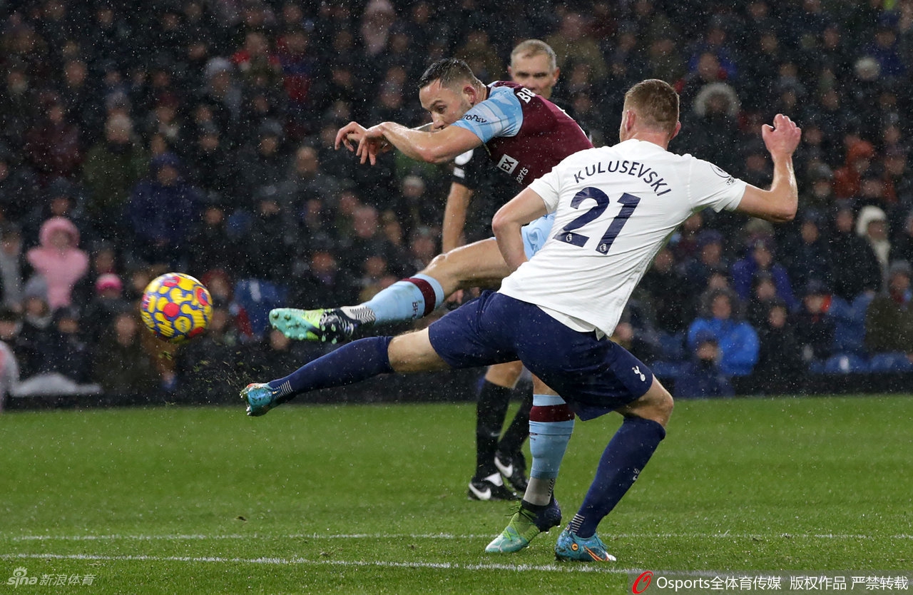 [英超]热刺0-1伯恩利 孙兴O凯恩哑火