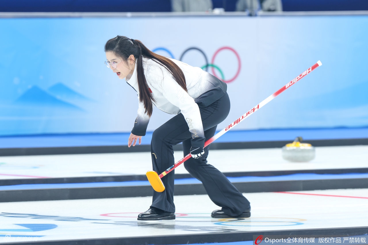 5连败！混双冰壶范苏圆/凌智5-6英国