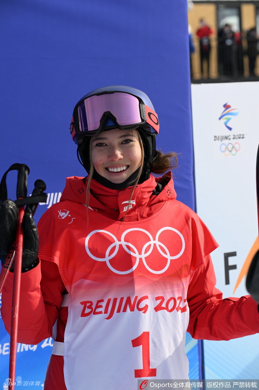 U型池资格赛：谷爱凌领衔中国3金花晋级决赛