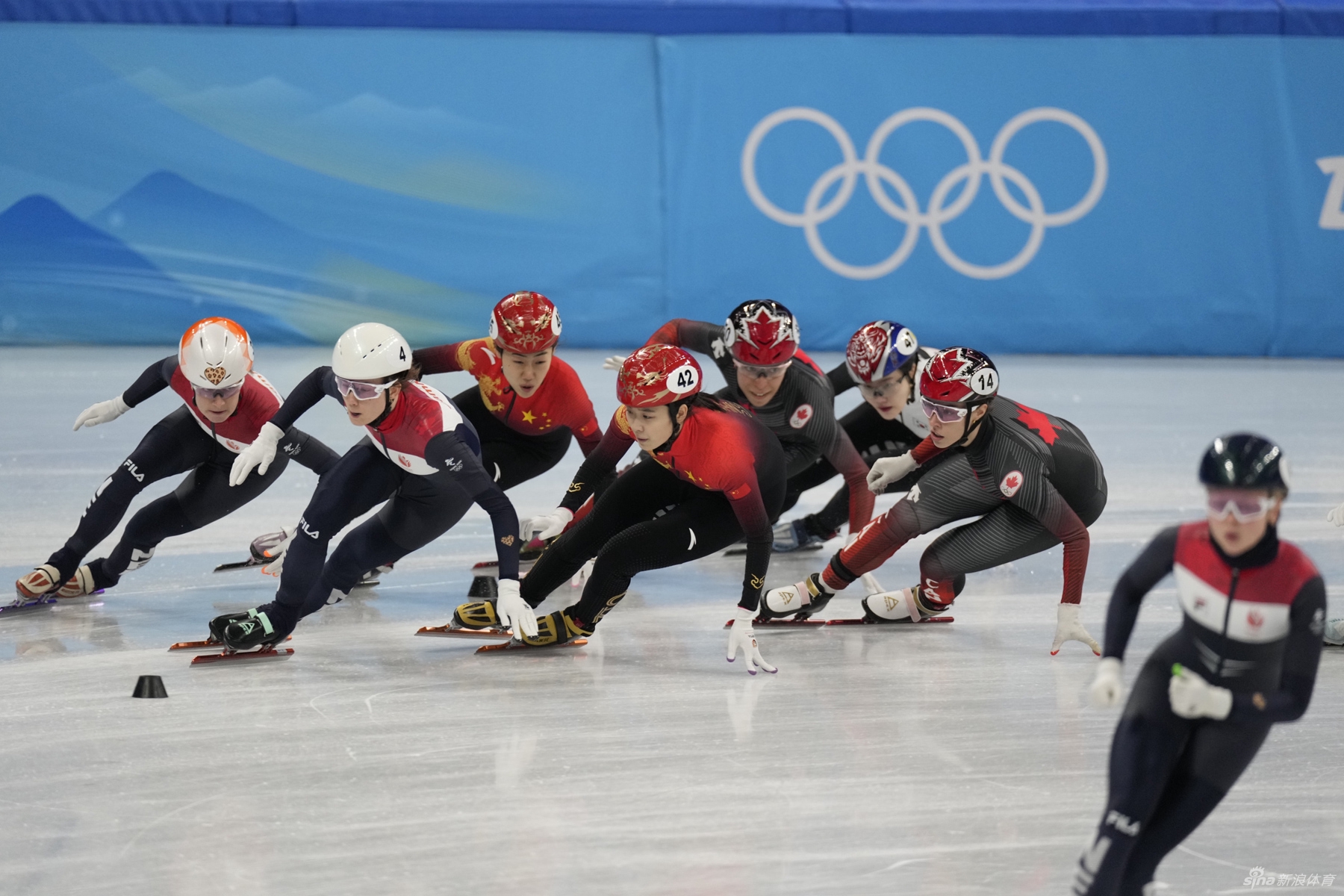 速滑女子3000米接力中国队获铜牌
