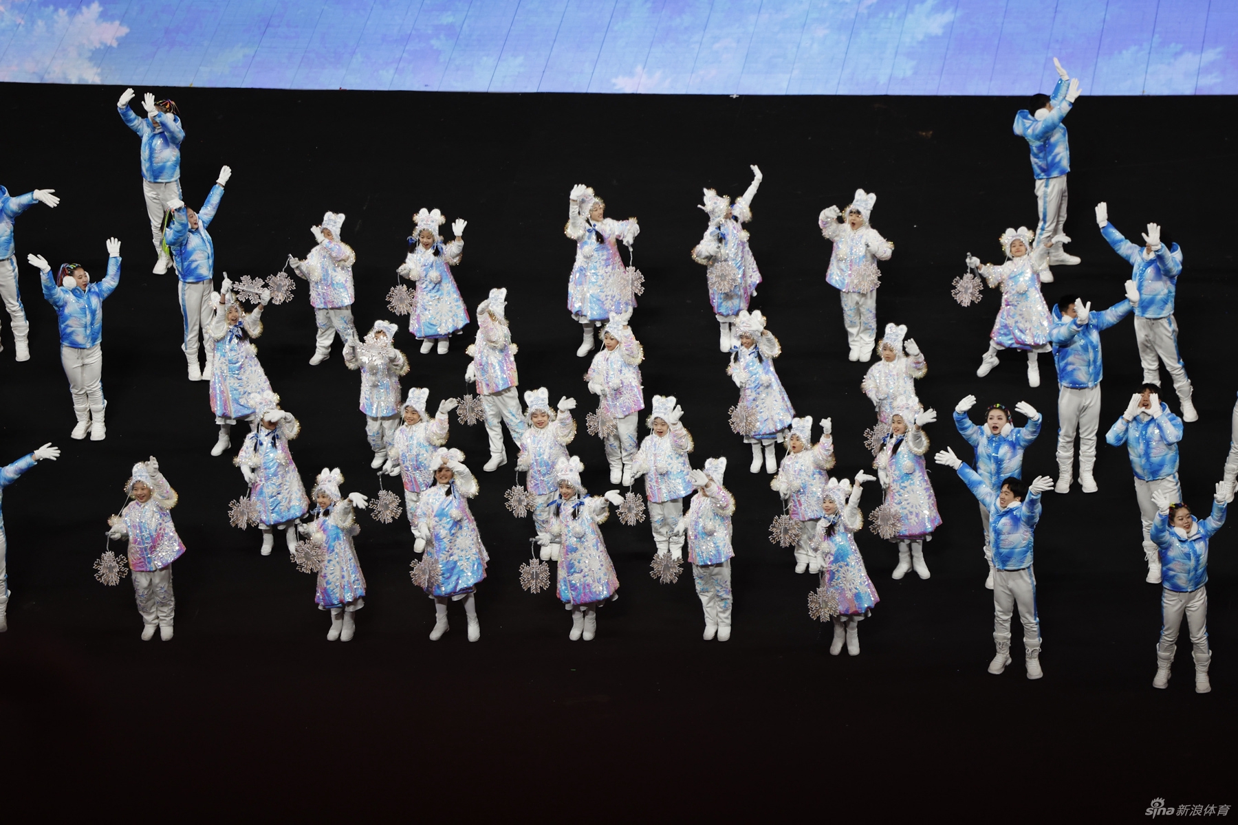 新浪直击北京冬奥会闭幕式