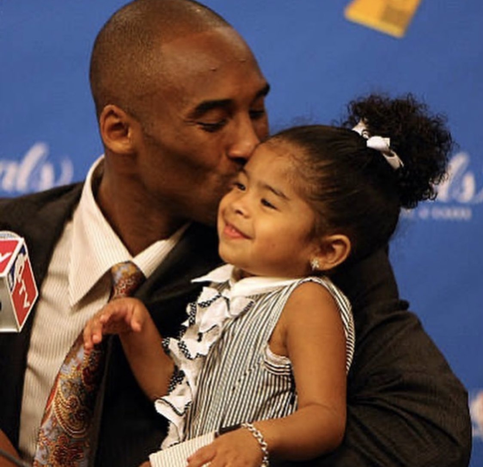 Mamba Forever！百图回顾科比生涯 传奇永不落幕