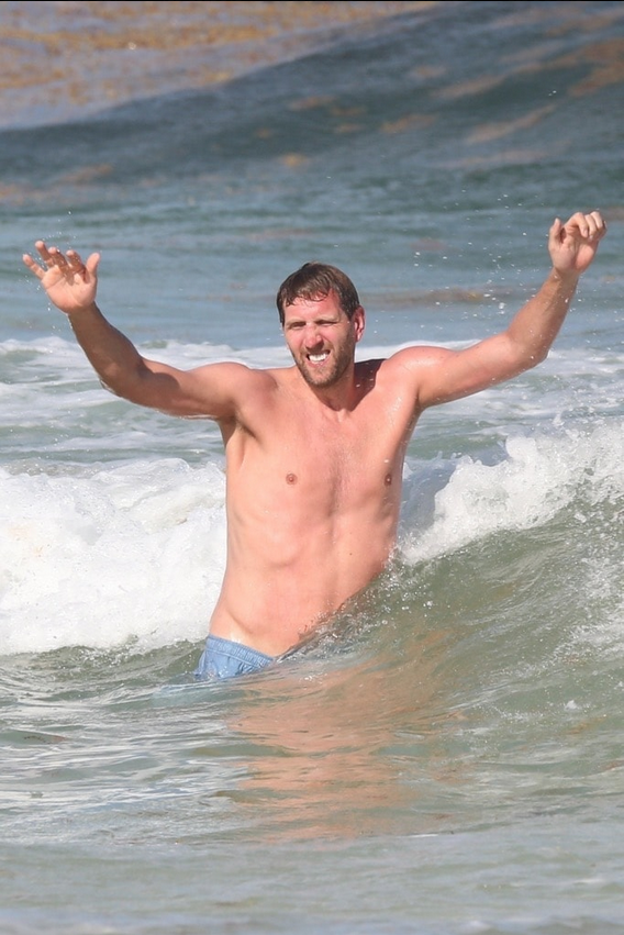 诺天王墨西哥海滩度假秀人鱼线