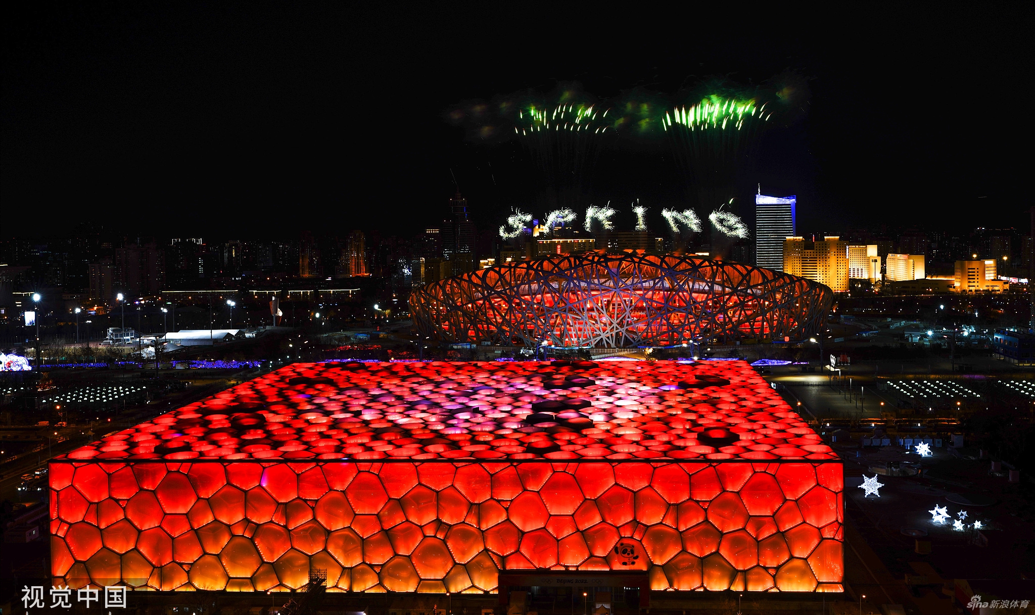 烟花璀璨！冬奥开幕式鸟巢夜景