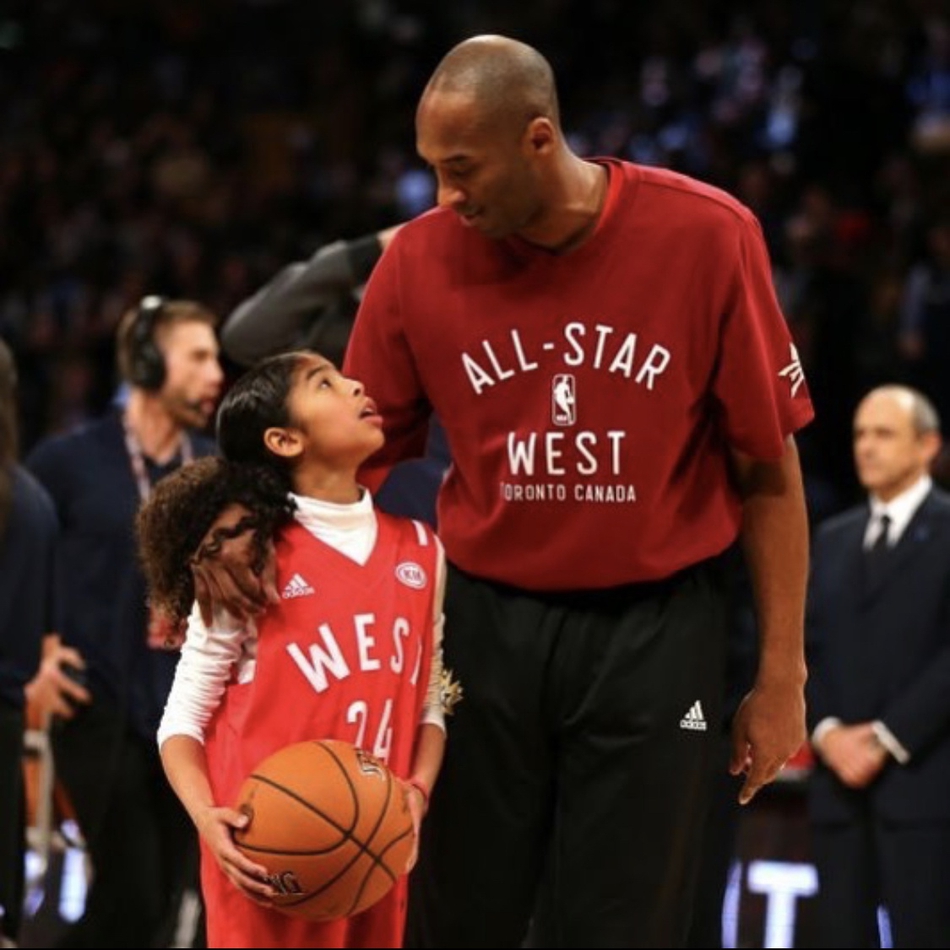 Mamba Forever！百图回顾科比生涯 传奇永不落幕