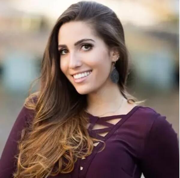 高颜值小姐姐调戏6号秀遭拒!但这暧昧合影哪来的