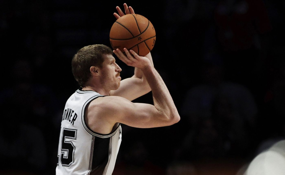 中锋：马特-邦纳