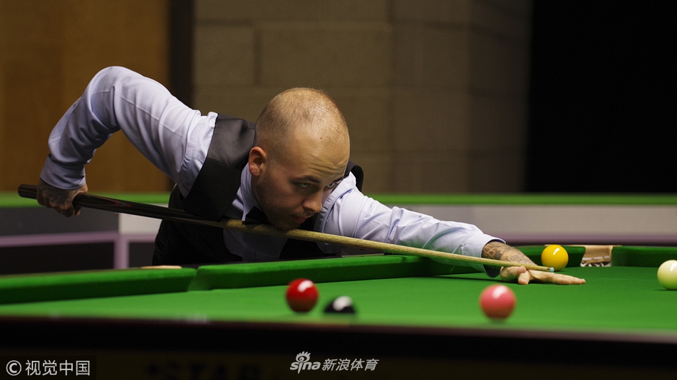 英锦赛第3轮鲁宁6-4布雷切尔