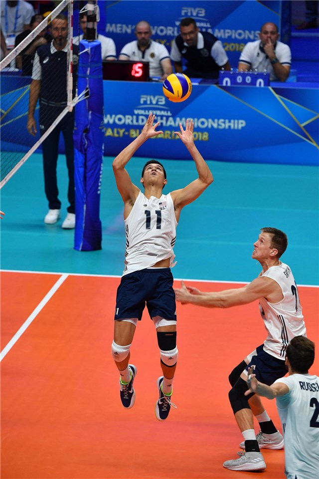 男排世锦赛美国3-0俄罗斯