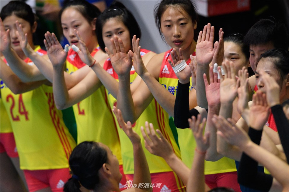 瑞士赛中国女排1-3土耳其