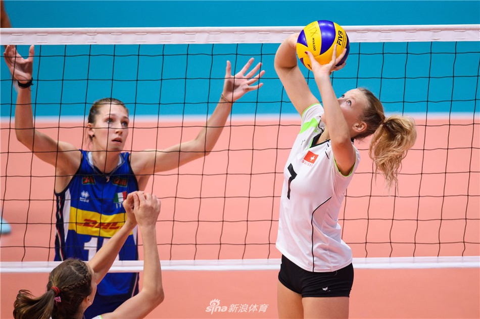 瑞士赛意大利女排3-0瑞士