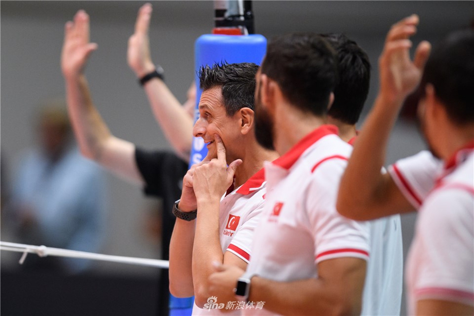 瑞士赛土耳其女排3-0瑞士