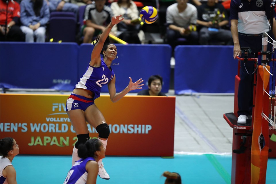 世锦赛官方大片回顾女排首秀