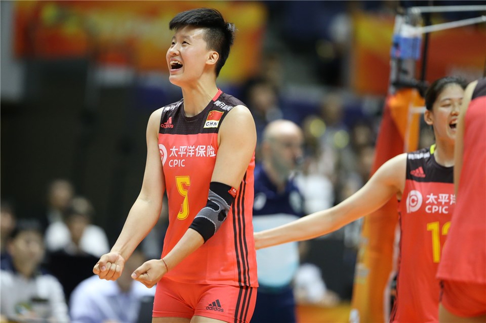 世锦赛官方大片回顾女排首秀