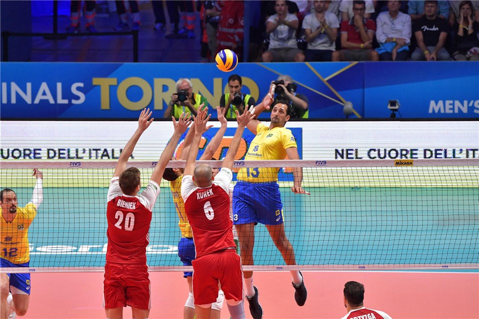 男排世锦赛波兰3-0巴西夺冠