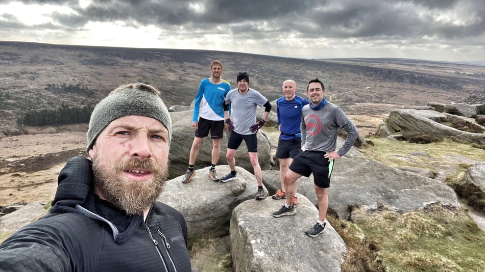 45岁奥沙利文参加越野跑很沧桑