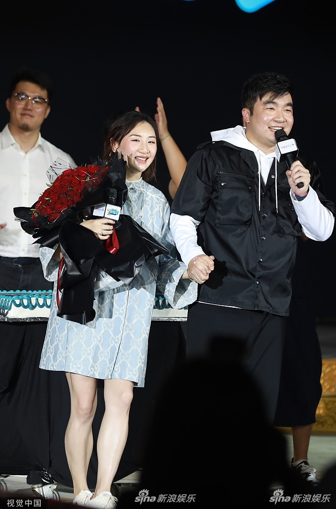 长安十二时辰总制片人求婚何雯娜