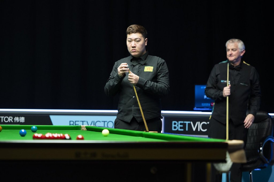 欧洲大师赛颜丙涛5-0平奇斯