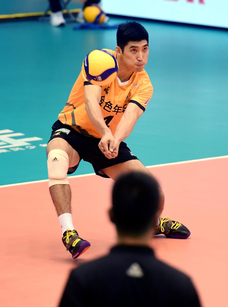 男排超级联赛：四川胜上海