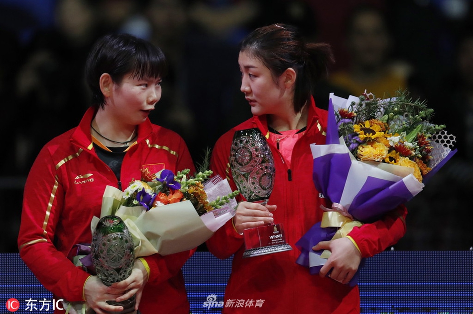 总决赛女单颁奖仪式陈梦加冕