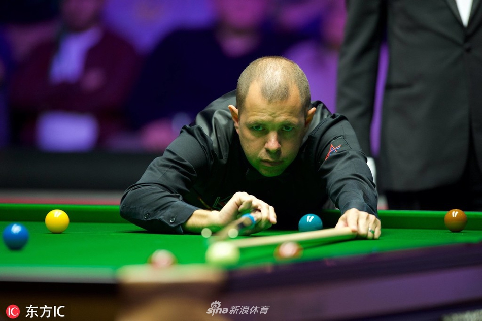 大师赛霍金斯6-2墨菲