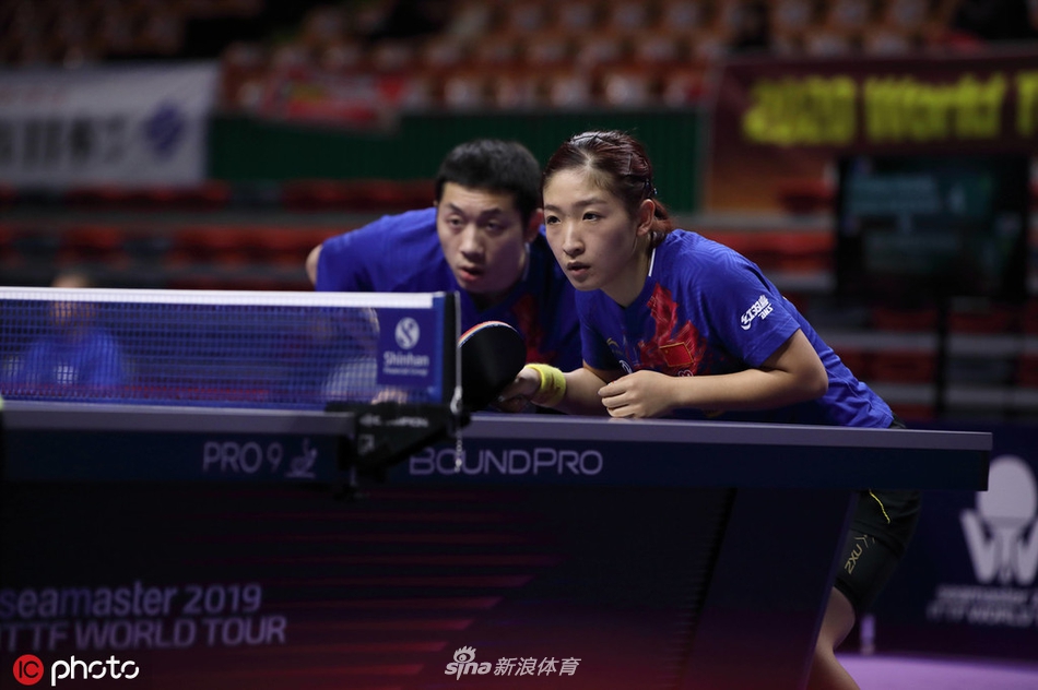 韩乒赛许昕/刘诗雯进四强