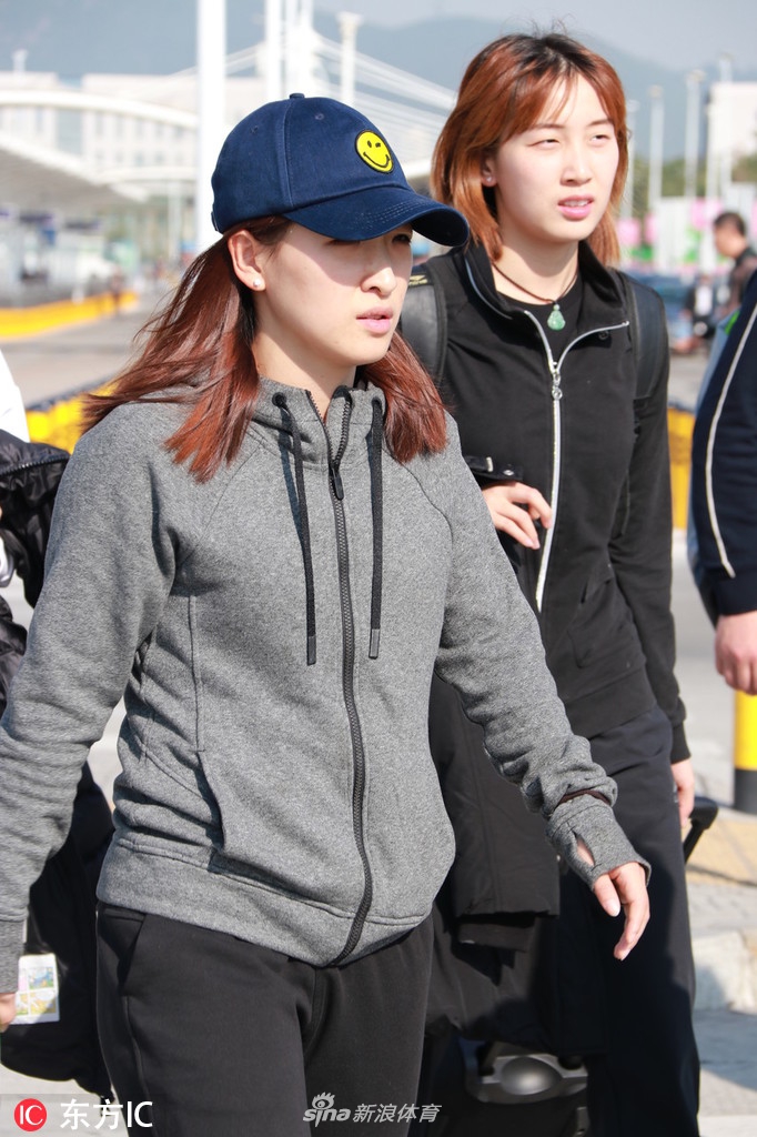 刘诗雯深圳备战乒超