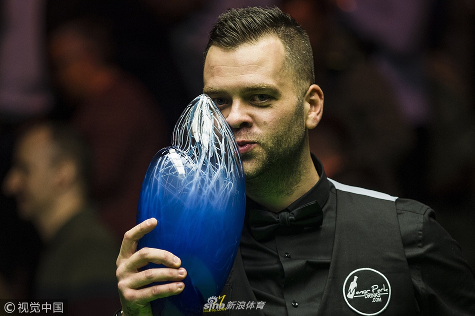 欧洲大师赛吉米-罗伯逊夺冠