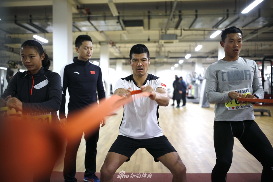 极限跑神陈盆滨跨界越野滑雪