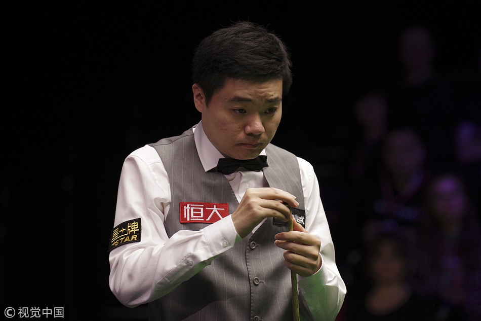 英锦赛次轮丁俊晖6-5塞尔特