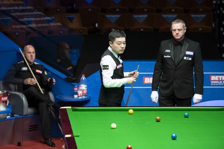 世锦赛丁俊晖10-9马克金进16强