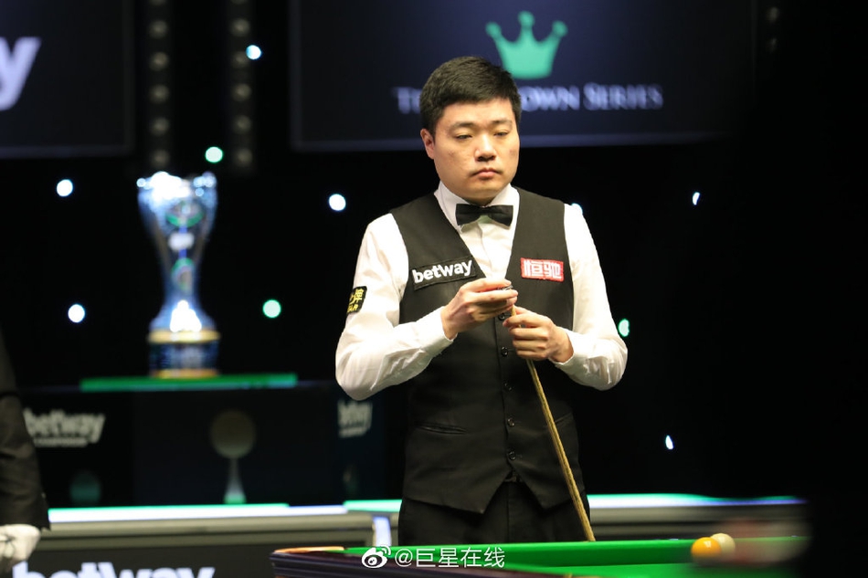 英锦赛丁俊晖6-1巴雷特