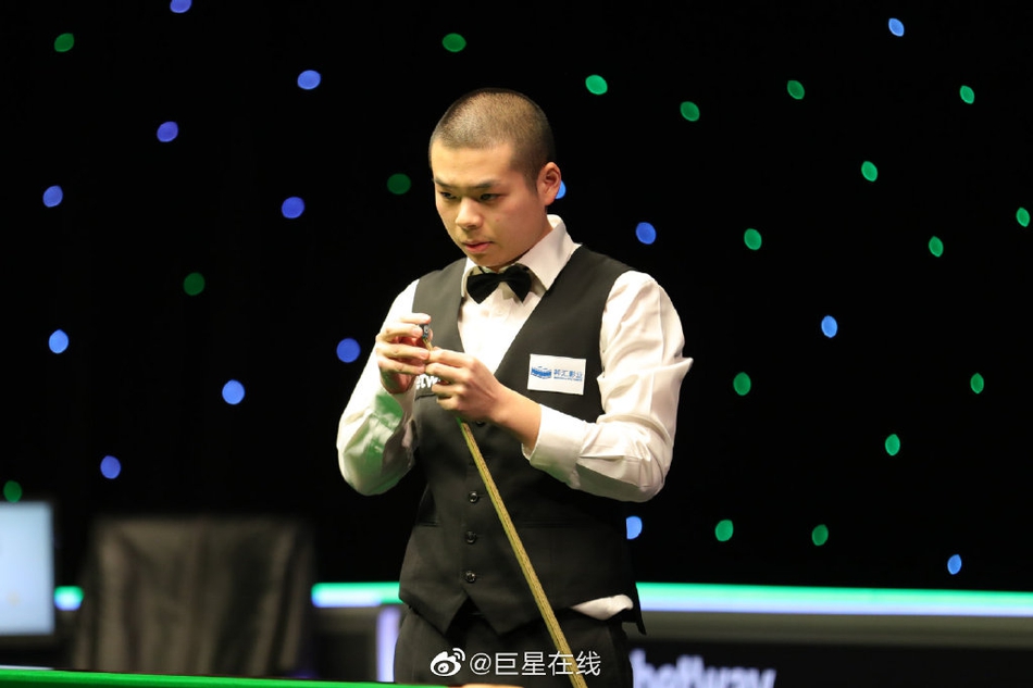 英锦赛庞俊旭6-5马奎尔进16强