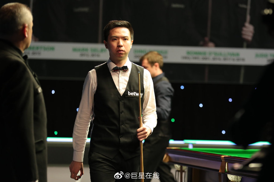 英锦赛肖国栋4-6利索夫斯基