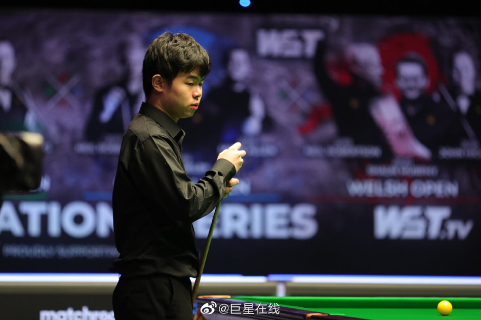 苏格兰赛塞尔比4-1战胜袁思俊