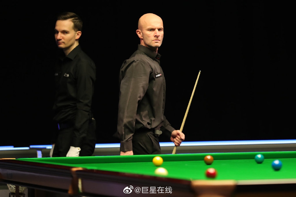 苏格兰赛丁俊晖4-2希克斯