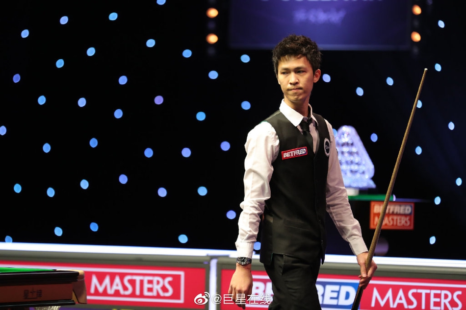 大师赛首轮宾汉姆6-4塔猜亚