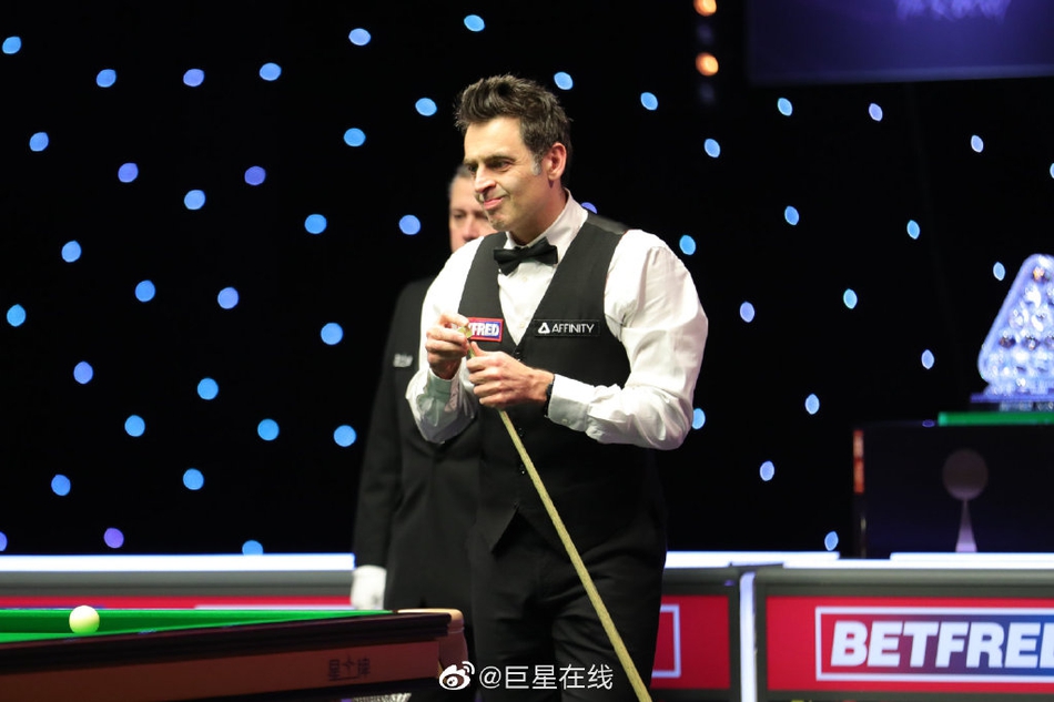 大师赛希金斯6-3奥沙利文进4强