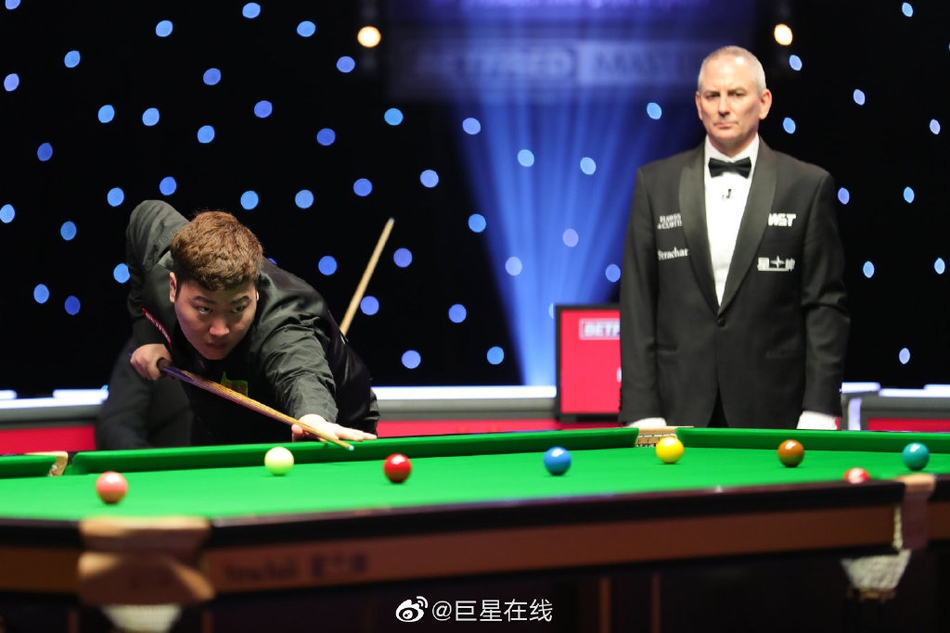 大师赛颜丙涛6-5马奎尔进4强