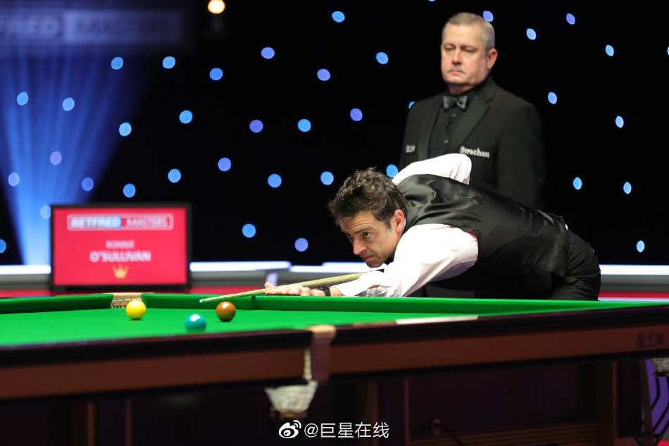 大师赛希金斯6-3奥沙利文进4强