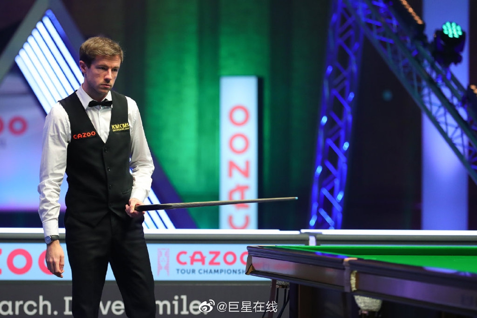 巡回锦标赛罗伯逊10-5小司机