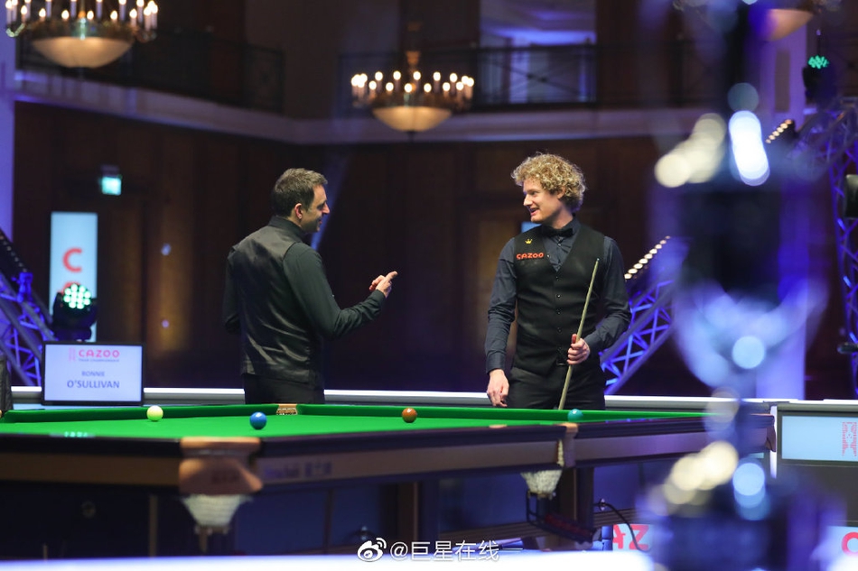 巡回锦标赛罗伯逊10-4奥沙利文夺冠