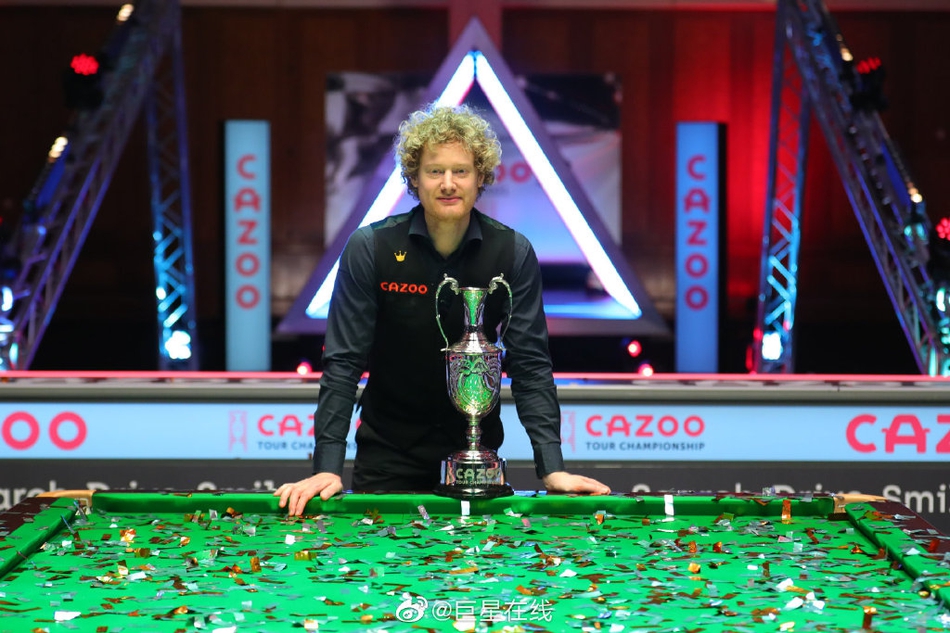 巡回锦标赛罗伯逊10-4奥沙利文夺冠