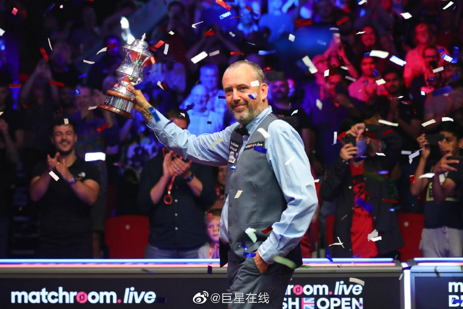 英国公开赛威廉姆斯夺冠