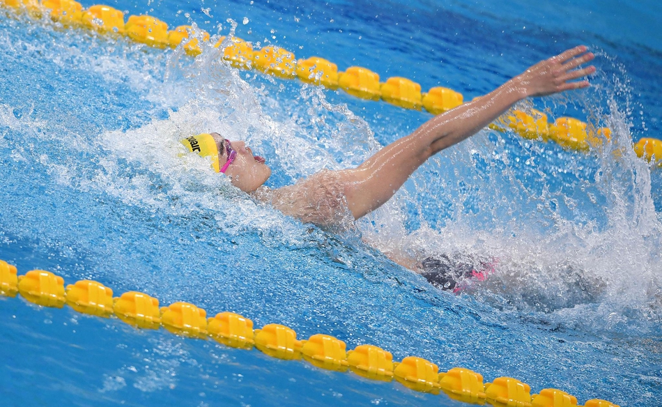 徐嘉余获100米仰泳预赛第一名