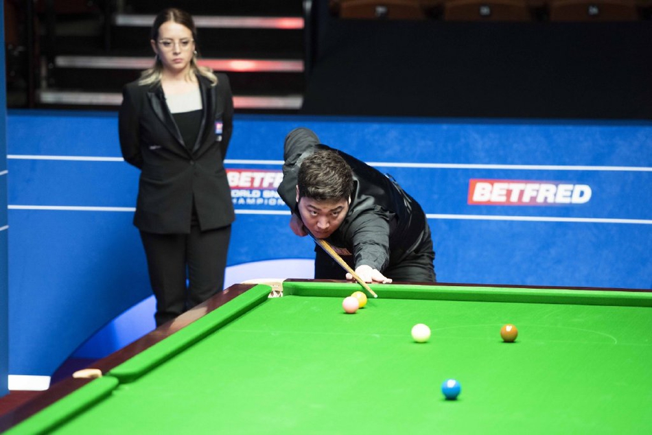 世锦赛颜丙涛7-1领先斯莱塞