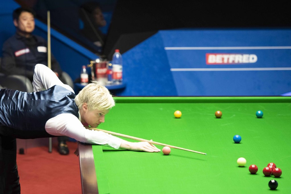 世锦赛梁文博5-10罗伯逊