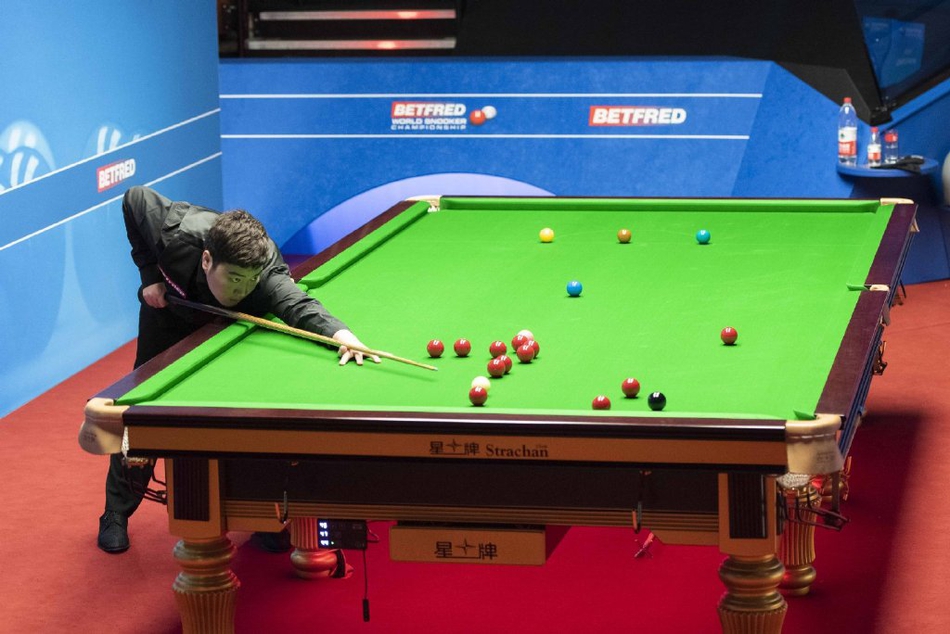 世锦赛颜丙涛10-7斯莱塞