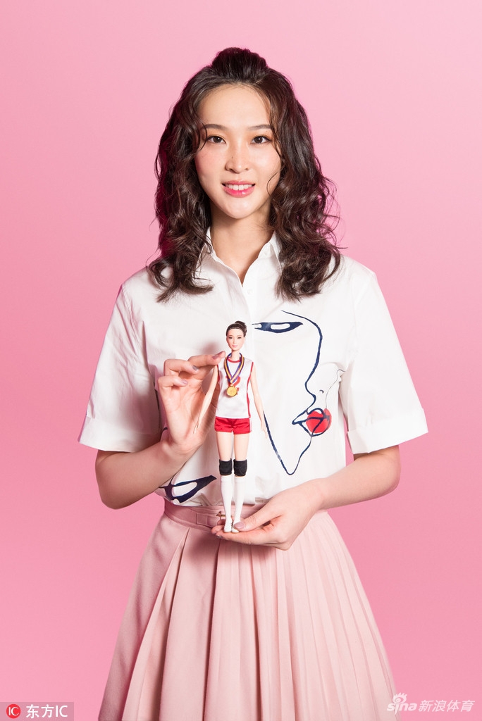 女神惠若琪身材不输超模