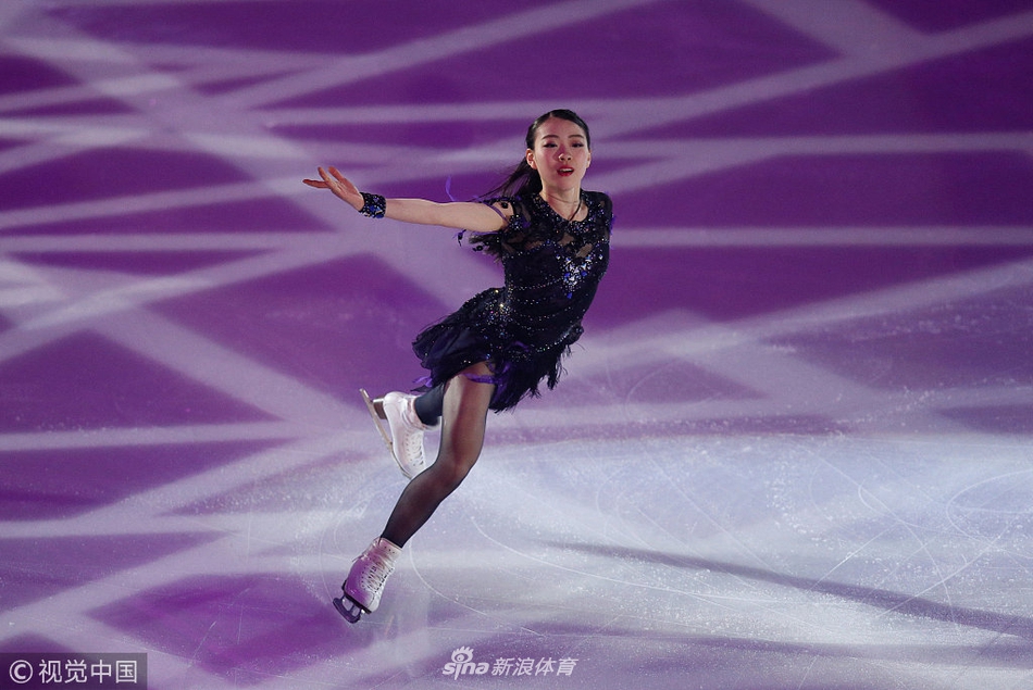 花样滑冰大奖赛法国站表演滑